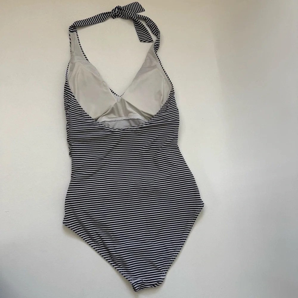 Niptuck Multi Fit Cup Stripe One Piece Bathing Suit Navy Blue White Women Size 8